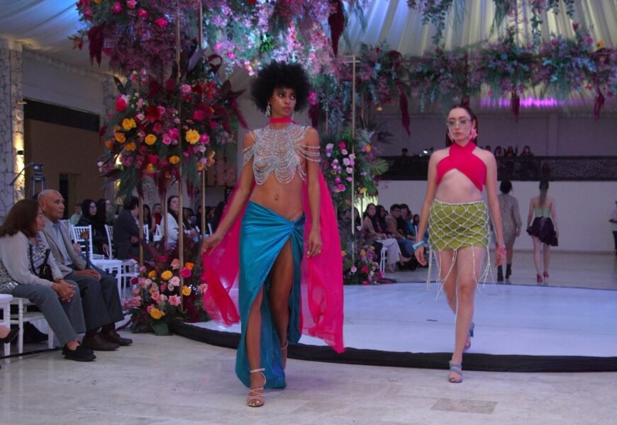 Pasarela ETÉREO impulsa talento textil de la UATx con creatividad, arte e innovación Pasarela ETÉREO impulsa talento textil de la UATx con creatividad, arte e innovación