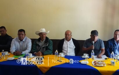 Lideres sociales respaldan  a Ana Lilia Rivera