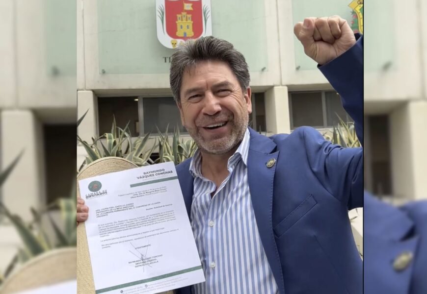 Ray Vázquez solicita licencia para sumarse al proceso interno de Morena