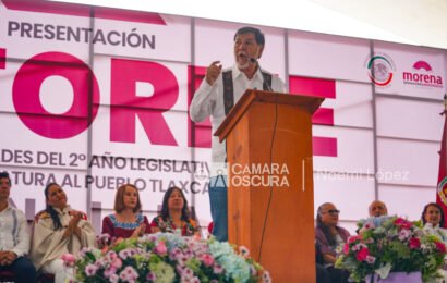 Noroña reconoce liderazgo de Ana Lilia Rivera y la perfila para grandes responsabilidades públicas