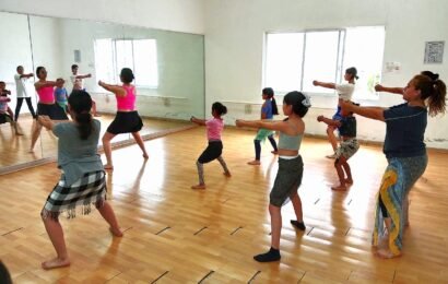 Taller de Danzas Polinesias amplía la oferta cultural en la capital