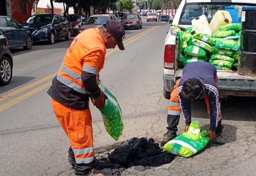 Acciones de bacheo avanzan en Tlaxcala