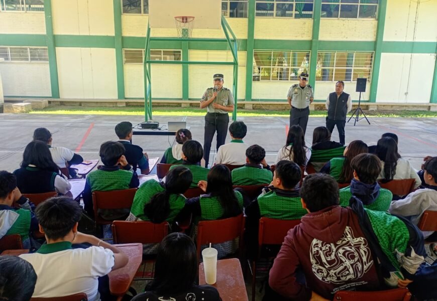 Guardia Nacional acerca prevención y seguridad a estudiantes de Mazatecochco Guardia Nacional acerca prevención y seguridad a estudiantes de Mazatecochco