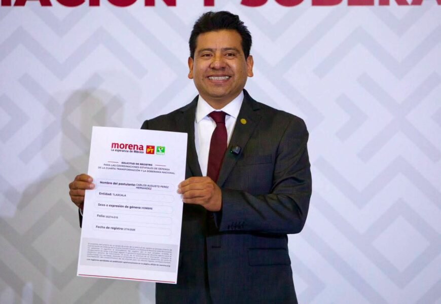 Carlos Augusto formaliza su registro rumbo a la Coordinación Estatal
