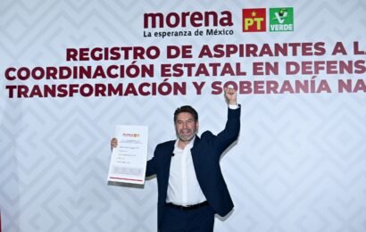 Ray Vázquez formaliza su registro como aspirante de Morena en Tlaxcala