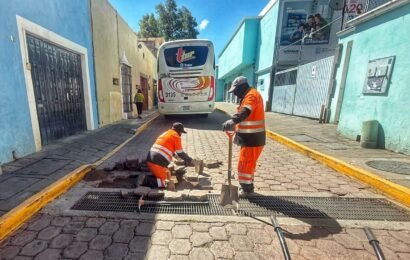 Renivelación de adoquines fortalece la seguridad vial y mejora el tránsito en el centro de Tlaxcala