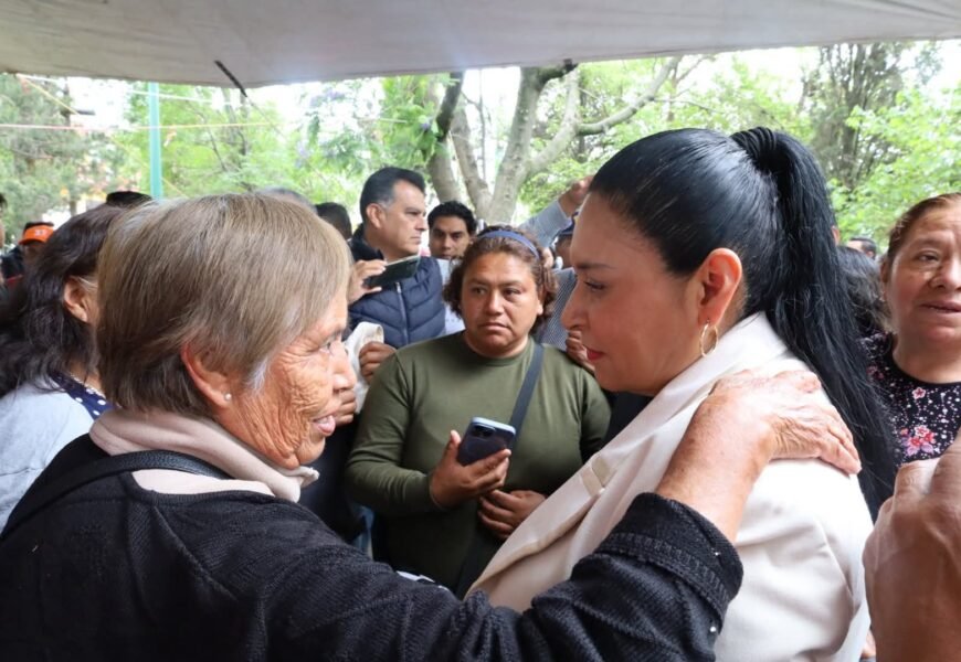 Ana Lilia Rivera llamó a las y los tlaxcaltecas a organizarse, defender sus intereses Ana Lilia Rivera llamó a las y los tlaxcaltecas a organizarse, defender sus intereses