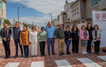 Pavimentación con adoquín en Loma Florida mejora movilidad