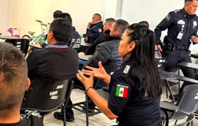 Policías de la capital reciben capacitación para mejorar la atención ciudadana