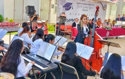 Ensamble Yoloxóchitl conquista Ocotlán con un concierto que acercó la música a estudiantes Ensamble Yoloxóchitl conquista Ocotlán con un concierto que acercó la música a estudiantes