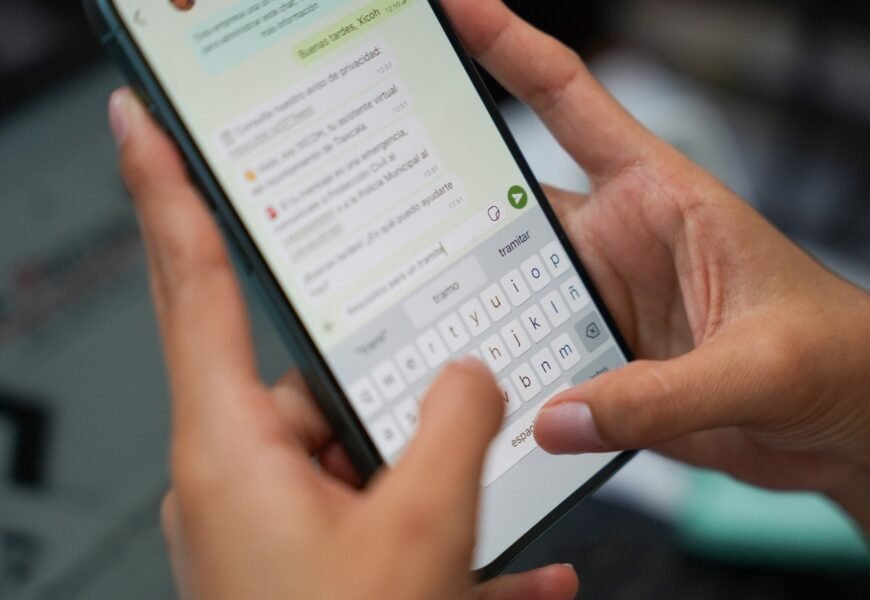 Xicoh evoluciona, ahora cuenta con módulo para reportar baches desde WhatsApp