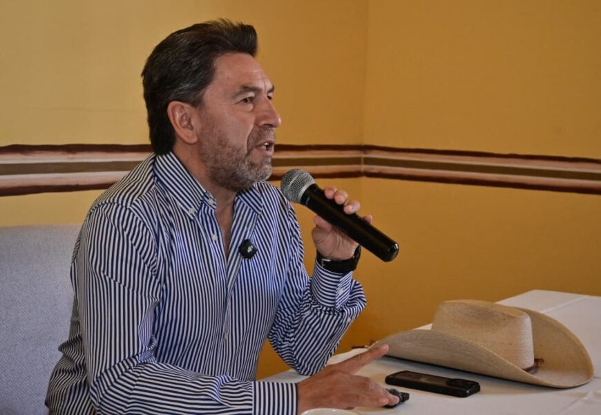 Ariadna Montiel obtiene el respaldo del diputado federal con licencia Ray Vázquez Conchas