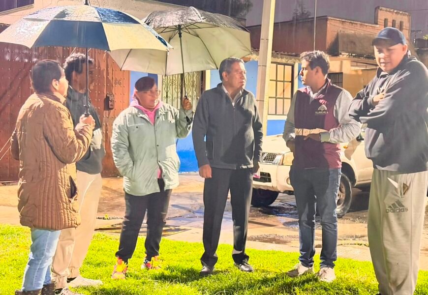 Alcalde de Tlaxcala supervisa Alumbrado público en Cuatro Señoríos