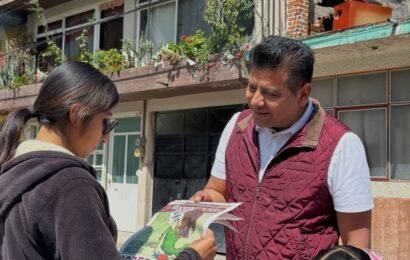 Carlos Augusto Pérez visitó a familias y escuchó inquietudes en Panotla