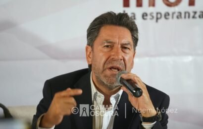 Raymundo Vázquez llama funcionarios a respetar al pueblo