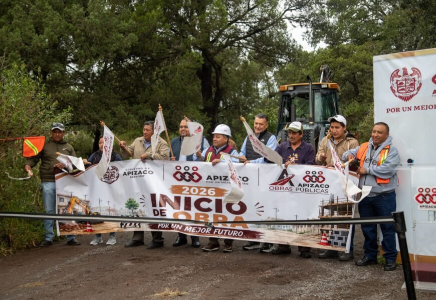 Pavimentación en José María Morelos beneficiará a más de 300 habitantes en Apizaco Pavimentación en José María Morelos beneficiará a más de 300 habitantes en Apizaco