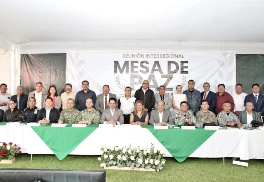 Mesa de Paz Puebla-Tlaxcala incorpora a la capital para reforzar la coordinación de seguridad Mesa de Paz Puebla-Tlaxcala incorpora a la capital para reforzar la coordinación de seguridad