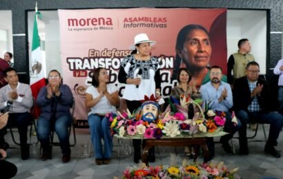 Ana Lilia Rivera convocó a la unidad durante un acto multitudinario en la capital tlaxcalteca