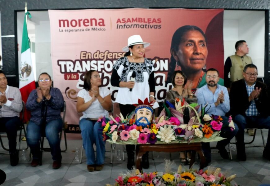 Ana Lilia Rivera convocó a la unidad durante un acto multitudinario en la capital tlaxcalteca