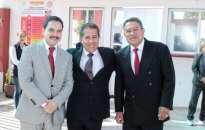 Carlos López Suárez acompañó el inicio del ciclo escolar 2026-2027 en la capital