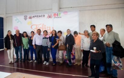 Apizaco celebra el día del abuelo con convivencia