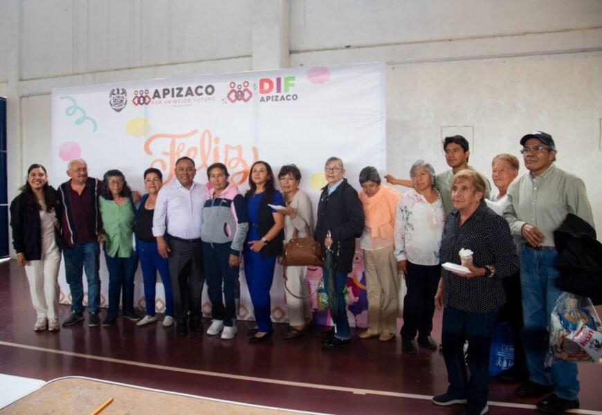 Apizaco celebra el día del abuelo con convivencia