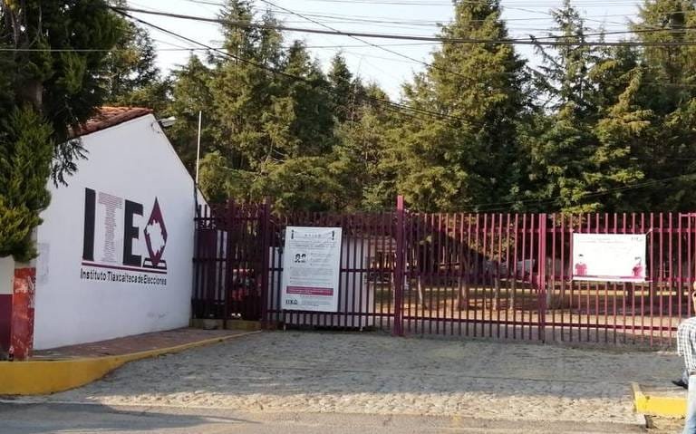 Pese a saber que ya estaban borradas, ITE ordena retirar 85 bardas a Ana Lilia Rivera