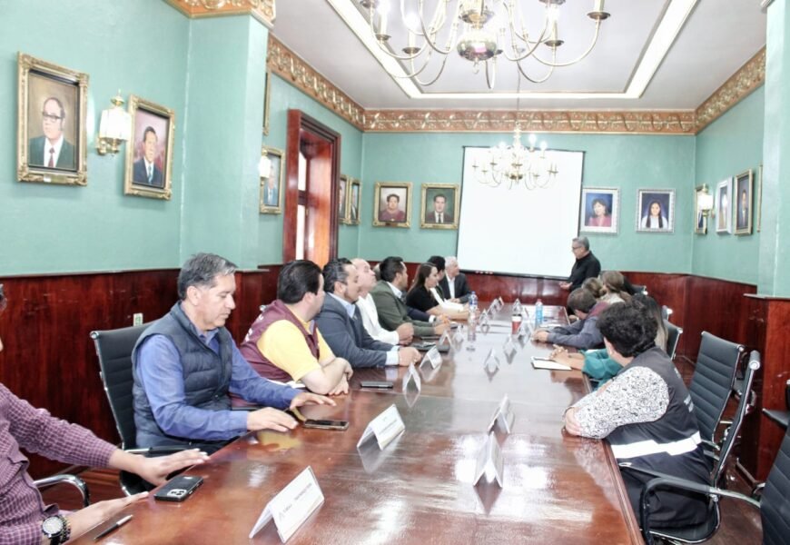 Carlos López Suárez fortalece coordinación municipal