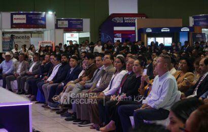 Alcalde de Tlaxcala participa en inauguración del Foro Automotriz Tlaxcala 2026
