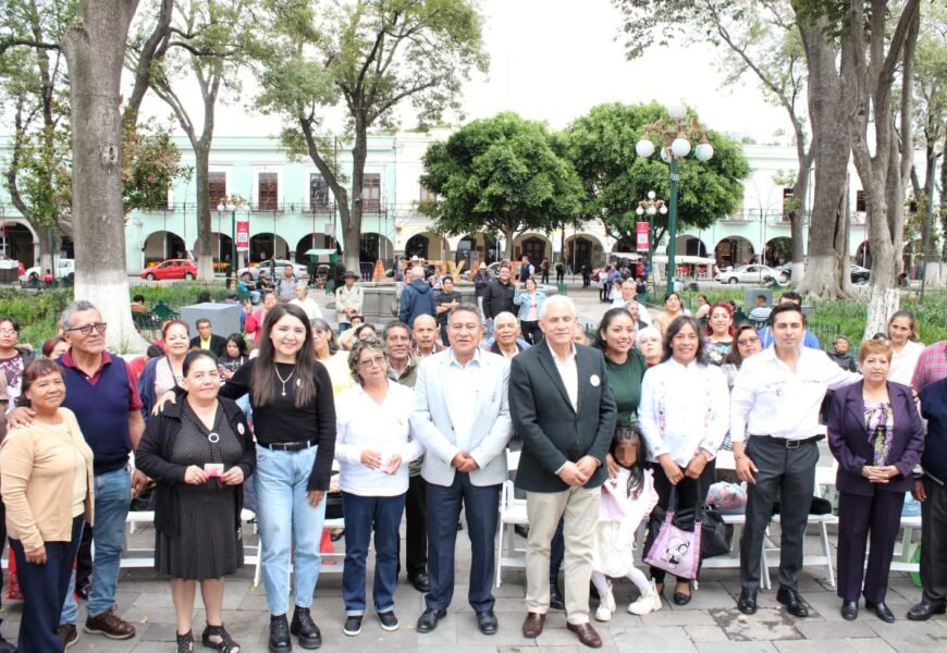 Reconoce alcalde de Tlaxcala trayectoria danzonera
