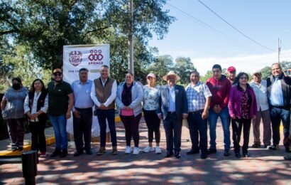 Ayuntamiento de Apizaco inicia rehabilitación de la carretera a Huamantla Ayuntamiento de Apizaco inicia rehabilitación de la carretera a Huamantla