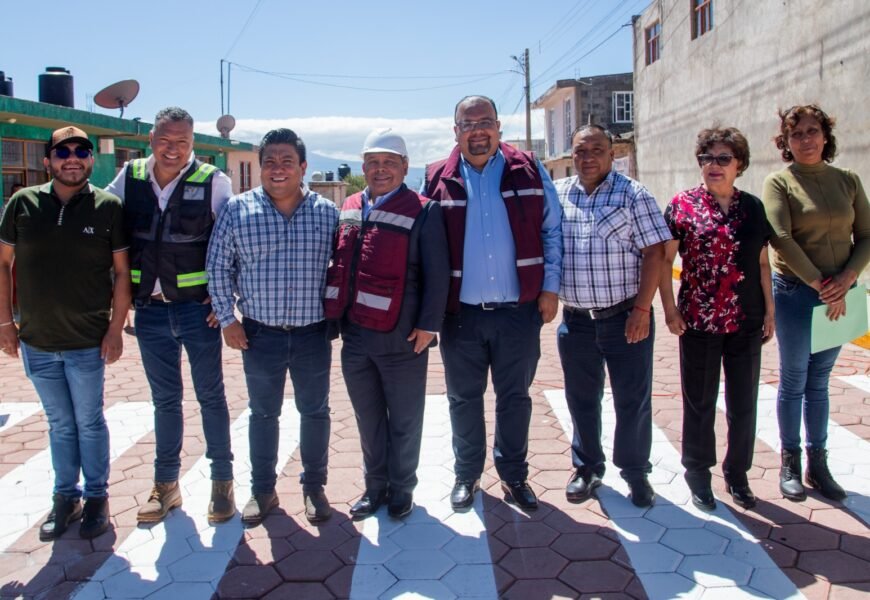 Apizaco entrega obras de pavimentación en Ejido de José María Morelos Apizaco entrega obras de pavimentación en Ejido de José María Morelos
