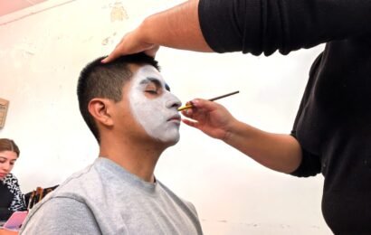 Invita IMM al taller de maquillaje artístico para mujeres en Tlaxcala Invita IMM al taller de maquillaje artístico para mujeres en Tlaxcala