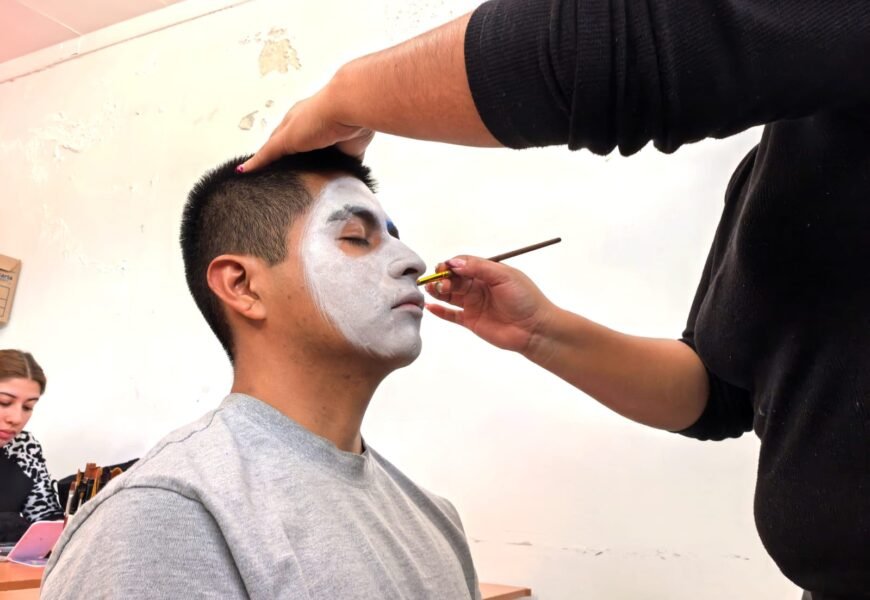 Invita IMM al taller de maquillaje artístico para mujeres en Tlaxcala