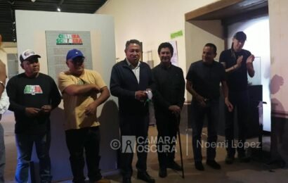 Carlos López Suárez asistió a la inauguración de la exposición itinerante “Cultura Sonidera” Carlos López Suárez asistió a la inauguración de la exposición itinerante “Cultura Sonidera”