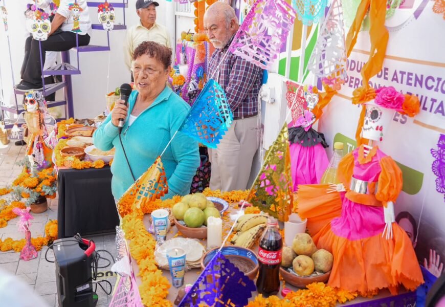 Concurso de ofrendas en Tlaxcala reunió a adultos mayores de distintas comunidades