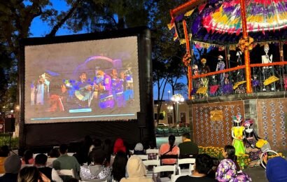 Cine al aire libre en Tlaxcala reúne a familias