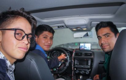Alumnos del Tecnológico de Tlaxco desarrollan cámaras que sustituyen espejos retrovisores