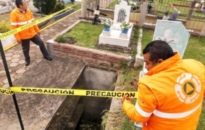 Implementa CEPC operativo especial en cementerios por Día de Muertos