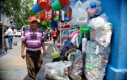 Vendedores de Apizaco viven al día: sin otras fuentes de ingreso o apoyo del gobierno