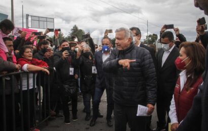 AMLO visita Tlaxcala, piden ciudadanos hacer caso a sus peticiones
