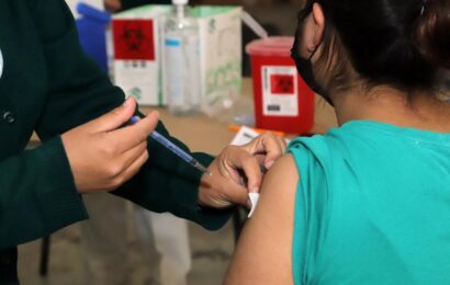 Rechaza SESA que aplique vacunas caducas contra Covid-19