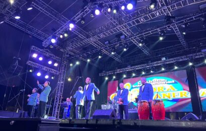 La Sonora Santanera se presenta ante miles de asistentes a la “Gran Feria Tlaxcala 2022”