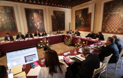 Acuerdan secretarios unir esfuerzos para mejorar la educación de la región Centro-Bajío