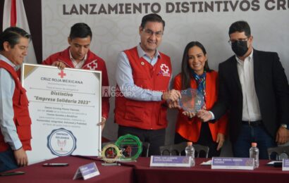 Entregan “Distintivo Cruz Roja Mexicana Tlaxcala 2023” a empresas socialmente comprometidas