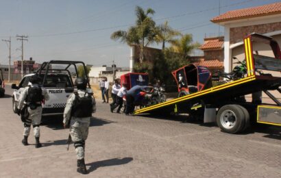 Asegura SMyT dos mototaxis en Ixtacuixtla