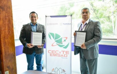 Cecyte-Emsad  firman acuerdo para fomentar reciclaje de papel y reforestación