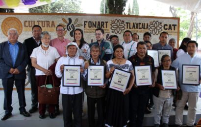Celebró Gobierno del estado “Día del artesano” y premió a 14 creadores