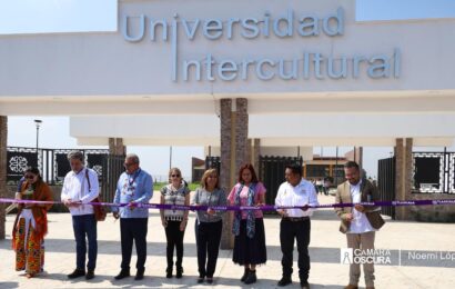 Inaugura Gobernadora Universidad Intercultural en Ixtenco