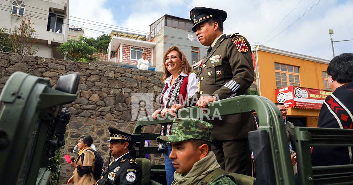 Lorena Cuéllar encabezó desfile del CXIII Aniversario de la Revolución Mexicana